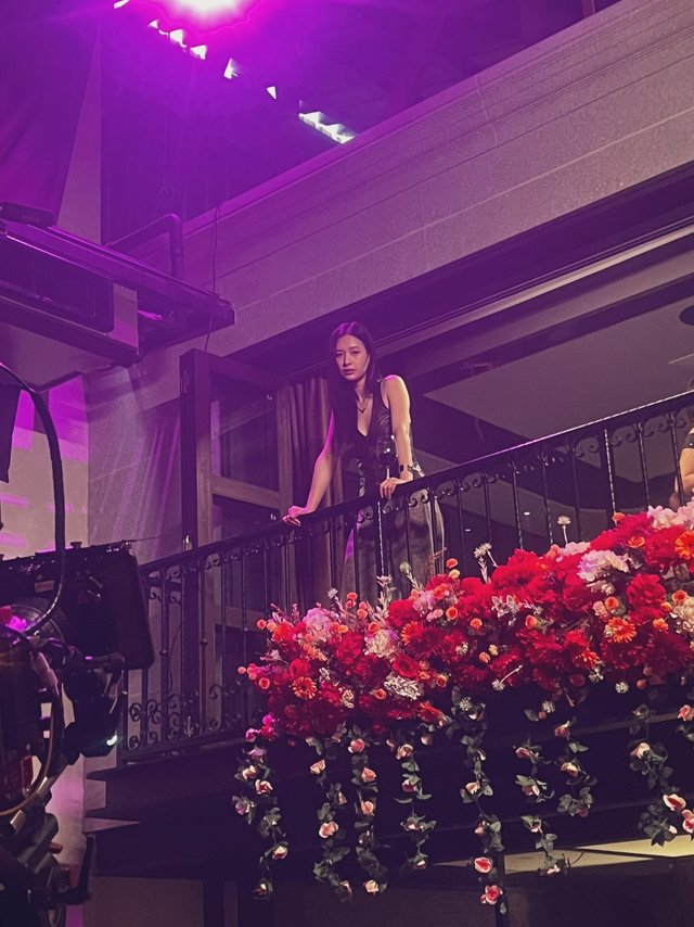 milklove  💖#milklove#❤️🔥#泰剧女孩规则#2025/12/6【Girl Rules】女孩正在看着你 #GirlRulesSeries 帅到半夜，喜欢这个镜头@ panlyyyx: