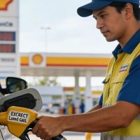 燃油车深度养护全攻略：3个硬核技巧，让爱车十年如新不贬值