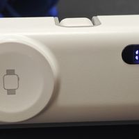 可以给苹果手表充电、IDMIX小巧胶囊充电宝，差旅出行必备好物！