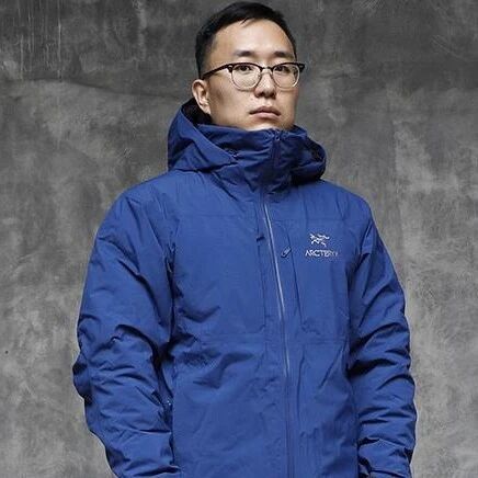 冲锋衣，我把“始祖鸟”换成“凯乐石”后，来说说感受，太真实了