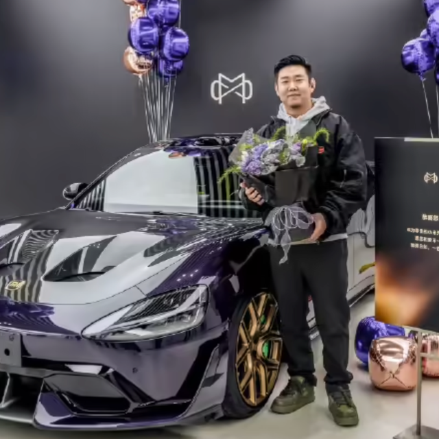 北京车主拿下紫水晶SU7 Ultra，小米汽车定制服务值得买？712+ 用户真实观点全景呈现
