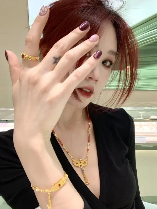 share💅富贵女人就是要戴金✨