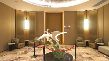 不开酒廊送90元餐券！西安浐灞华邑酒店·彩丰楼中餐厅体验 