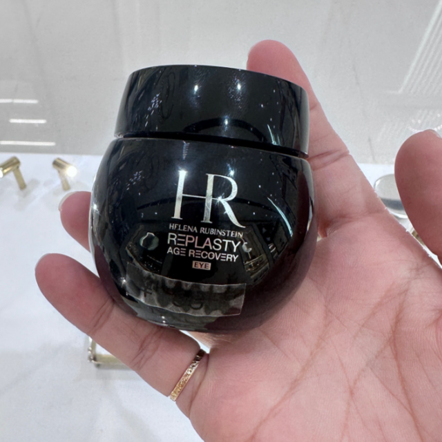 别再乱买眼霜了！什么眼霜去皱效果好？十大爆卖品牌你一定要知道
