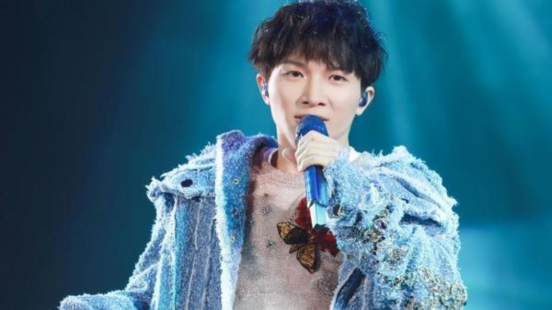 周深深圳演唱会：唱功封神，更用细节与诚意温暖一座城