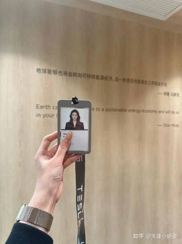 为什么说女孩一定要尽量打扮自己？