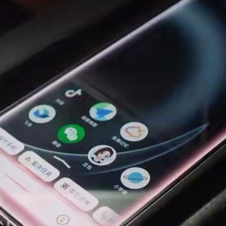 阿里腾讯联手“杀”豆包：他们怕的不是AI，是怕你不再看广告