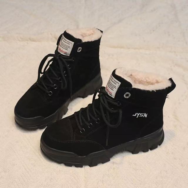 谁懂啊！这双真皮雪地靴直接焊在我脚上了❄️