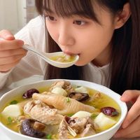 降温了，来碗暖心香菇鸡汤！简单易做，营养满分