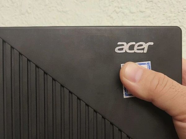 咸鱼 49.5 一个的 4+64 小主机开箱，明天装飞牛 nas 系统