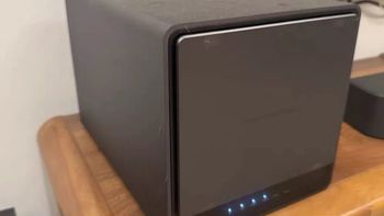 800多买成品4盘位NAS，绿联DX4600，双2.5G+双m.2拓展