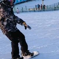 牧途雪滑雪套装：白蓝黑配色评测