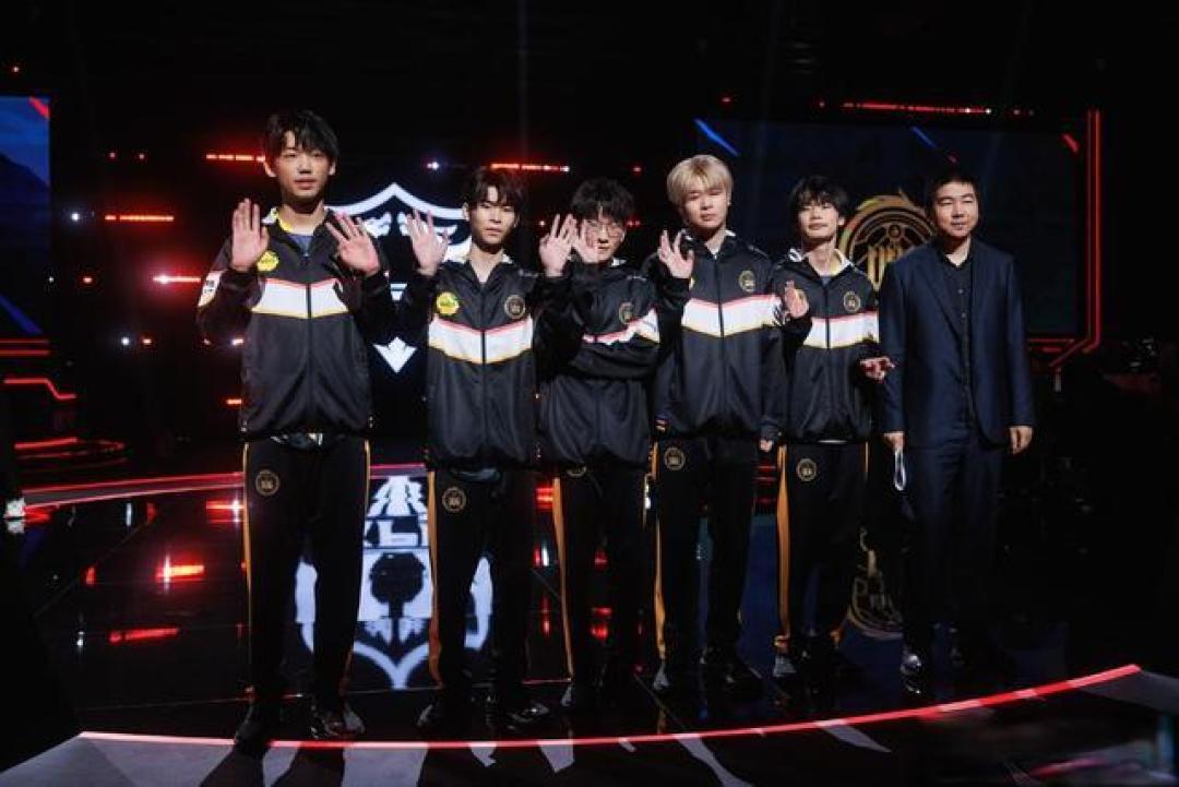 UUG鏖战七局憾负Hero,巅峰对决雖败犹荣诠释少年意气