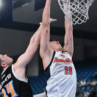 广东男篮阵容磨合引热议，60+用户观点全景呈现