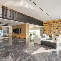 亚朵酒店 vs 华住会：谁更懂家庭出行的舒适需求？我们汇总了127位用户真实体验