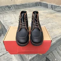 大黄靴 vs Red Wing：经典工装靴谁更值得入手？我们汇总了上百条真实用户反馈