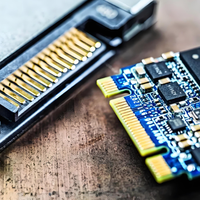 NVMe vs SATA移动硬盘盒：选哪个？68位用户真实体验告诉你答案