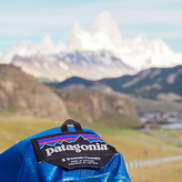 始祖鸟vs Patagonia：高端户外服饰值不值？1200+用户观点大PK