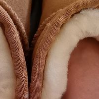 冬日旅行穿明星同款雪地靴，好看不冻人