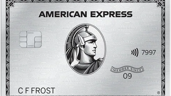 Chase Sapphire Reserve vs AmEx白金卡？我们集合了127位旅行达人真实体验，结论在这