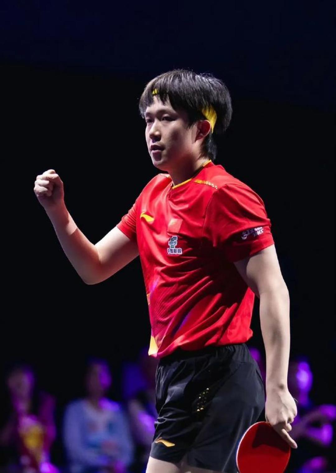苦战六局4-2逆转!向鹏16-14拿下关键分,惊险晋级八强
