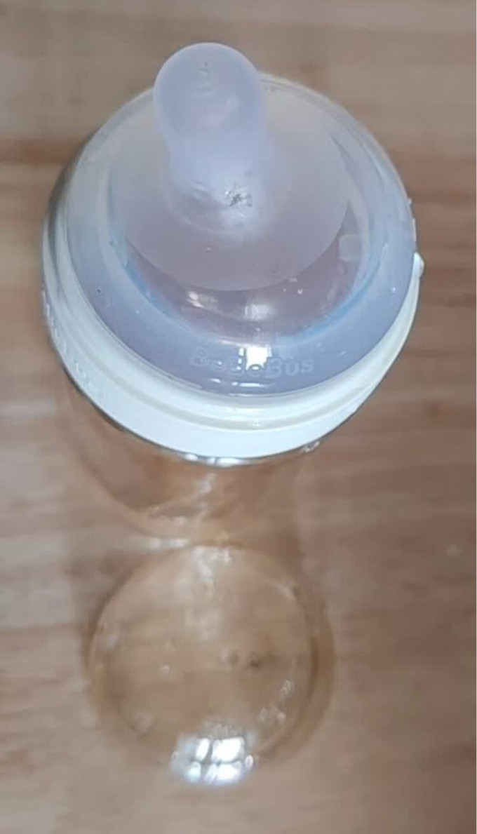 奶瓶