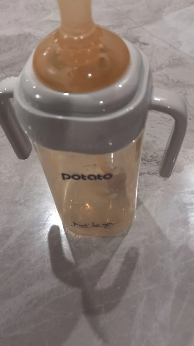 小土豆奶瓶
