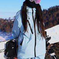 雪季情侣滑雪服实测｜保暖抗造还出片，单双板通穿不踩雷