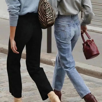 优衣库牛仔裤 vs 特定裤装？我们汇总了150+用户真实体验，答案在这