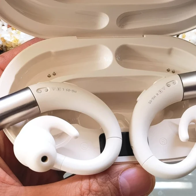 科大讯飞助听器