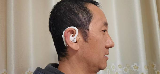 科大讯飞助听器