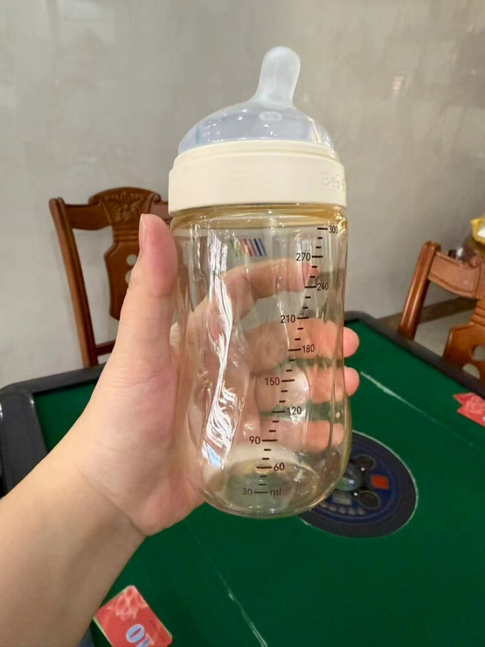 奶瓶