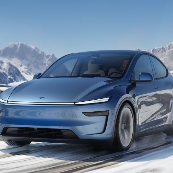 25万纯电SUV终极PK：小米YU7和Model Y，谁更值？