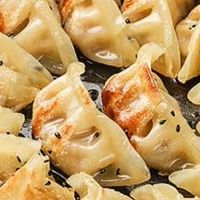 冬日早餐“救星”！皇家小虎猪肉玉米蒸煎饺，一口暖全家