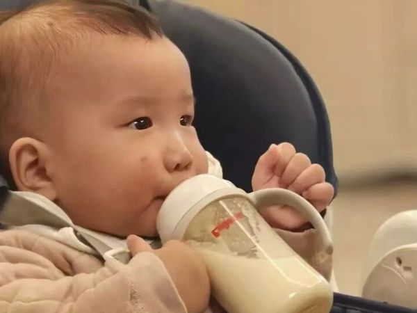 闭坑躲雷！小月龄养育掏心窝