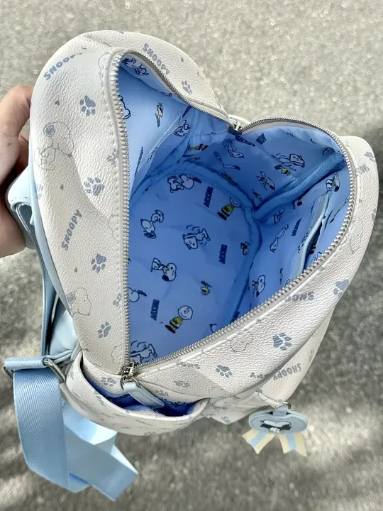 我敲会买❗️连内里都是满印史努比的双肩包哇