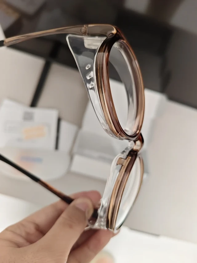 最后选了Eyescure润致湿房镜