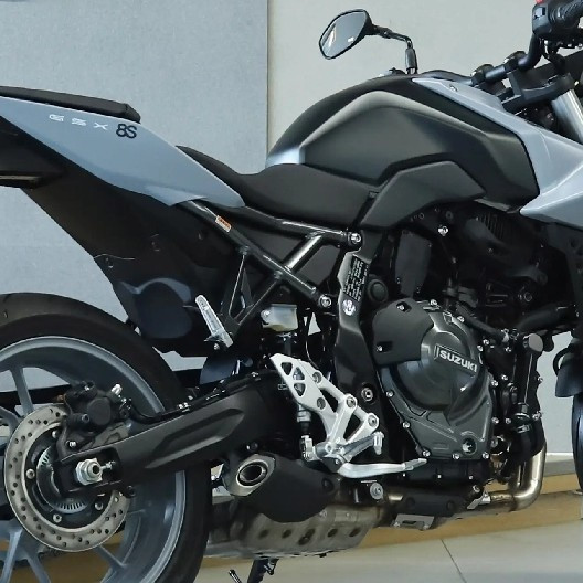 出行装备研究区：深度剖析铃木SV650，中量级街车实用派标杆