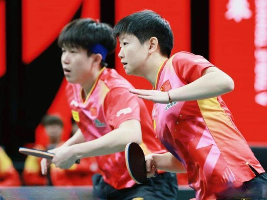 国乒德比完胜,又3-2险胜东道主!莎头组合三战全胜晋级