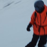 雪季玩家必备！雪野橙滑雪服封神🔥雪场回头率爆表