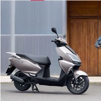 新大洲本田踏板摩托车，ABS箱杠版，助力城市通勤！