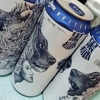 王一博同款雪花黑狮白啤：这口自由微醺，藏着所有热爱与从容