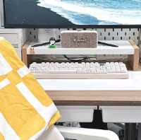 职场暖冬指南：10 件办公室必备保暖穿搭好物