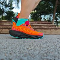 百元内必迈跑鞋是'性价比之王'还是'性能陷阱'？843+用户观点大PK