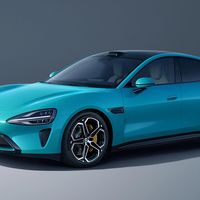 小米SU7：科技与驾驶乐趣的完美融合。