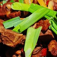 雪季围炉暖胃，牛蝎子火锅鲜香秘籍