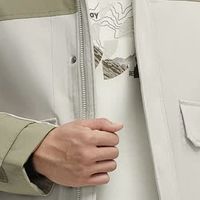 冬日穿搭：海澜之家三防石墨烯蓄热连帽羽绒服，暖型兼备