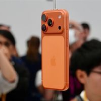 友商统统靠边！iPhone 17中国市场卖爆：销量已达1329.53万