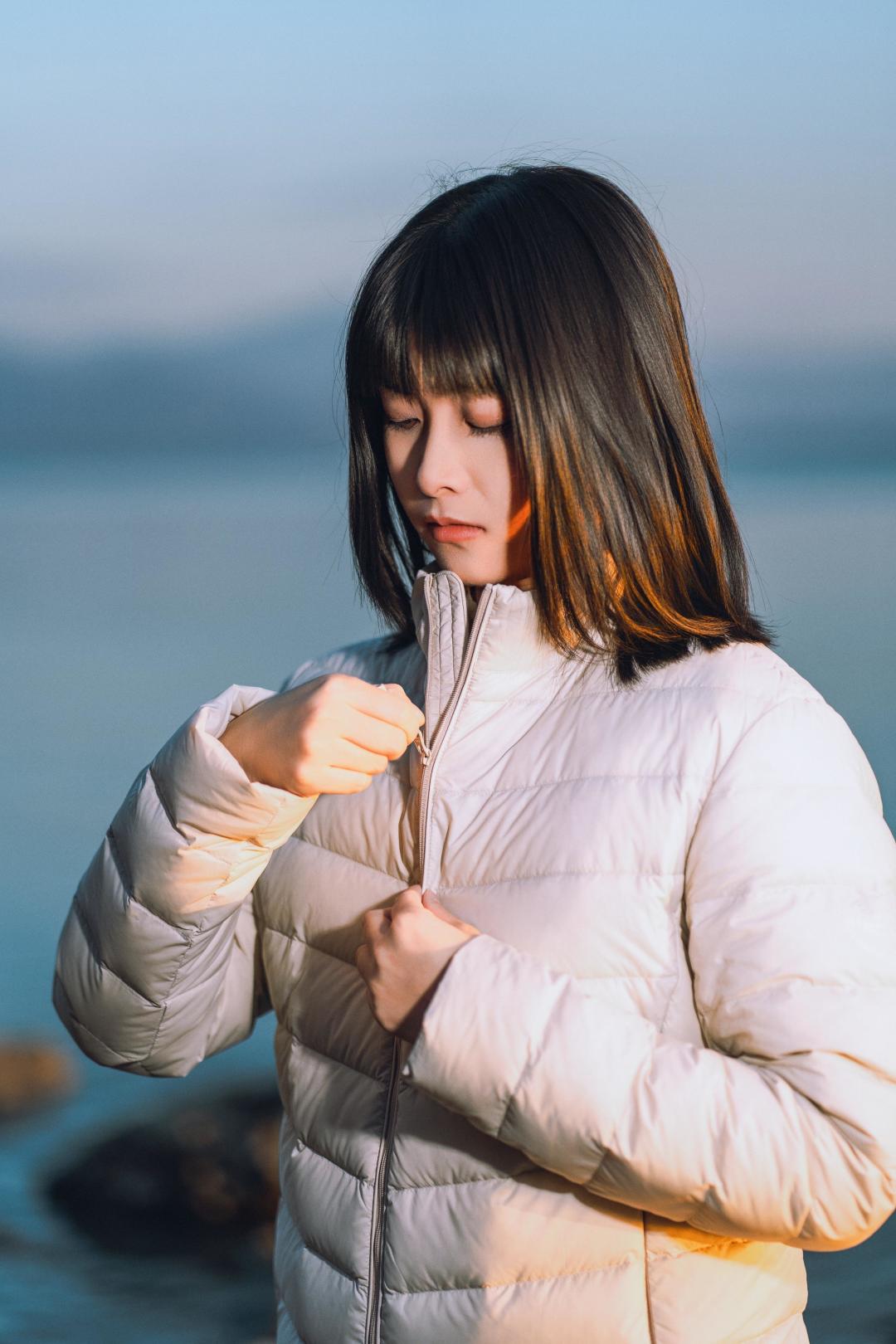从“土气”到“叛逆”,排骨羽绒服成中年女性新战袍