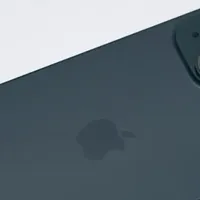 售价最低的2款苹果手机，选择iPhone 15还是iPhone 16e？